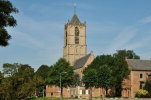Sint Maartenskerk in Tiel ter illustratie van website laten maken Tiel